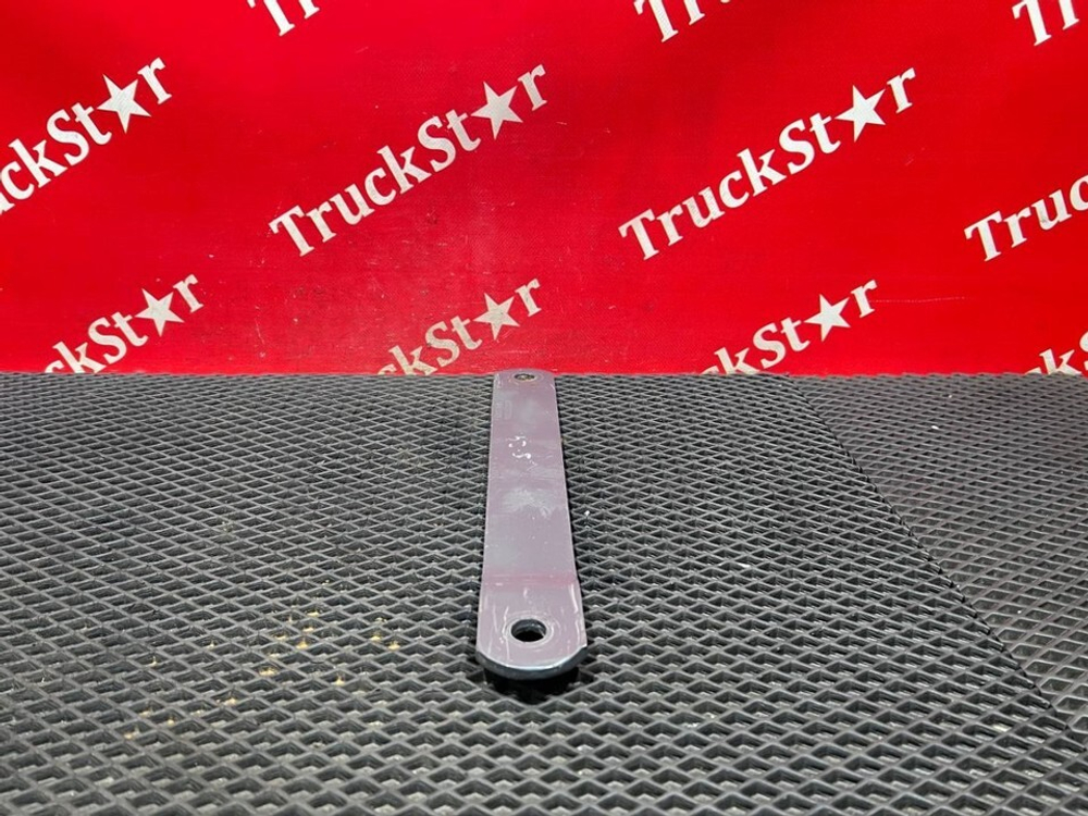 Стойка переднего стабилизатора