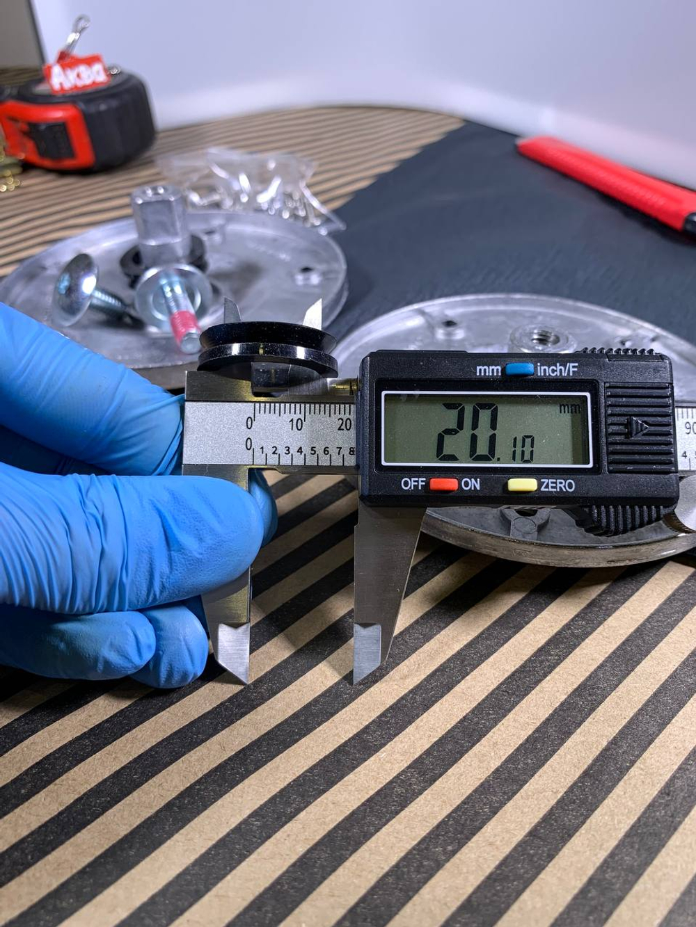 Фланцы для барабана стиральной машины Whirlpool 480110100802: Комплект суппортов Вирпул