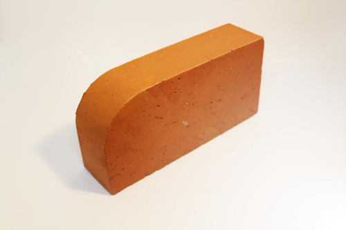 Кирпич керамический рядовой полнотелый профильный М200 NF-1 (Витебск) 330шт //
