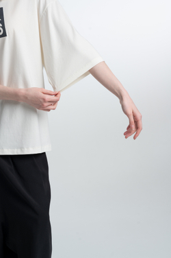 Футболка oversize из легкого трикотажа