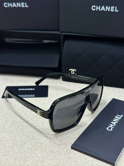 Солнцезащитные очки CHANEL