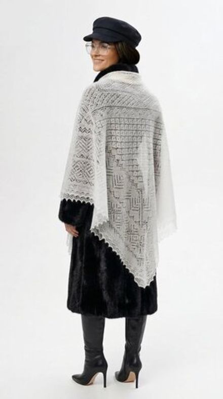 Оренбургский пуховый платок-паутинка А140-01 белый отбеленный