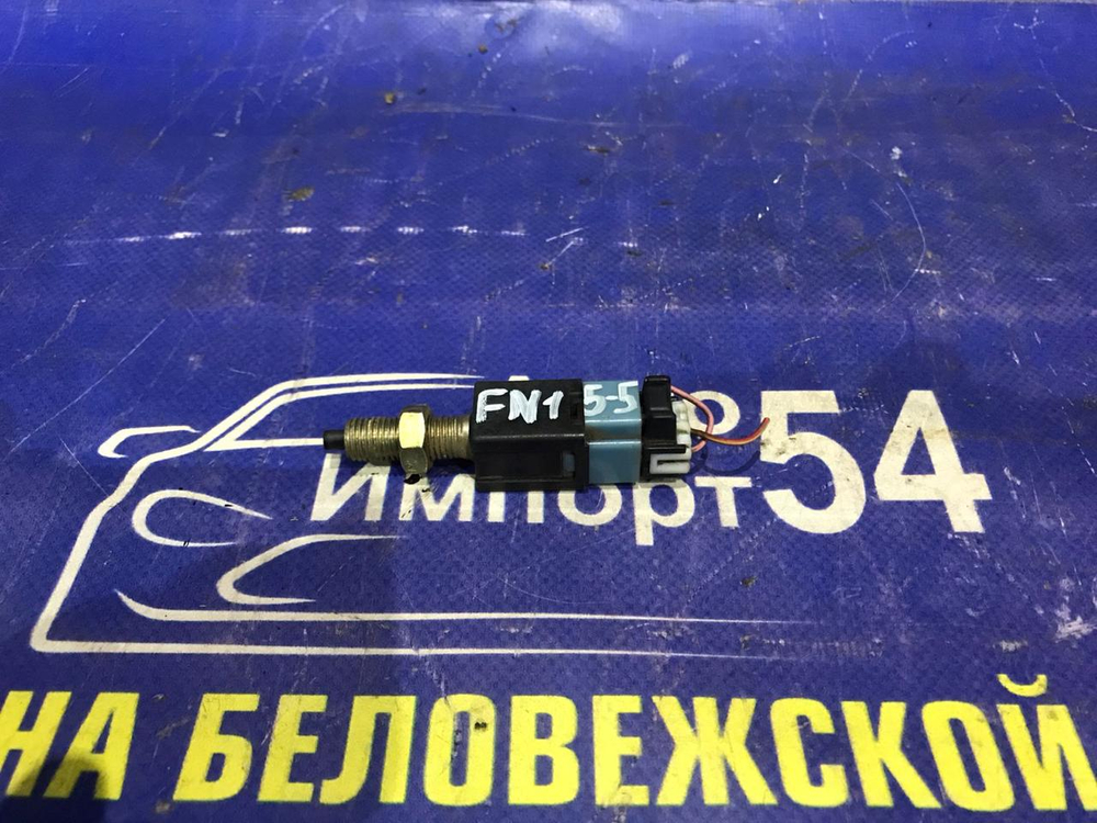 Датчик педали тормоза NISSAN PULSAR 1999