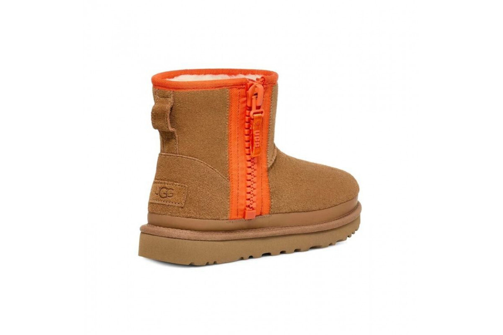 UGG Classic Mini Zipper Tape Logo Boot Chestnut