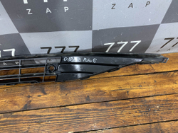 Решетка переднего бампера VW Polo 6 20-нв Б/У Оригинал 6N5853677A
