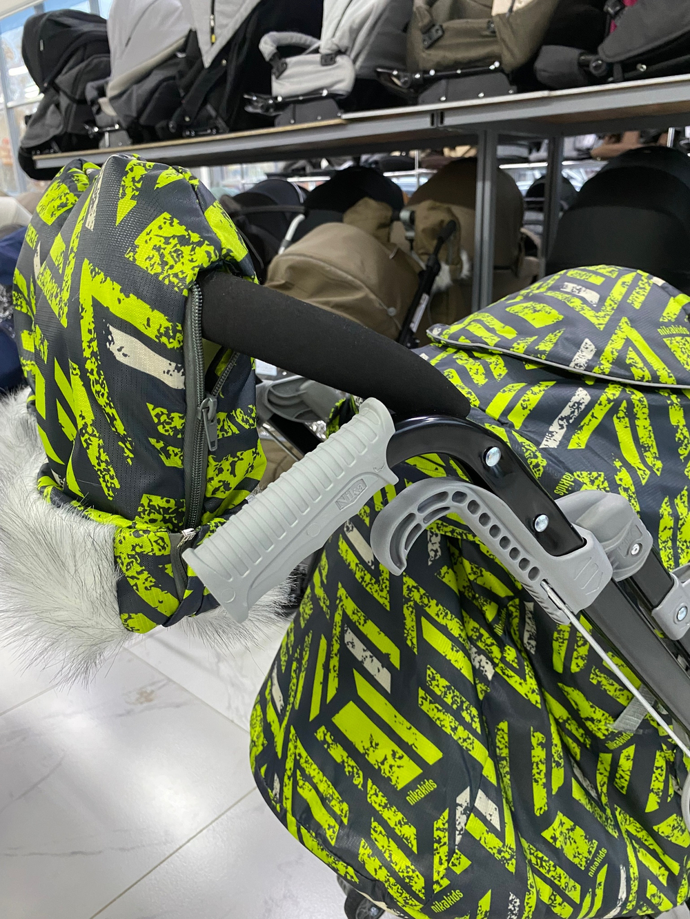 Коляска комбинированная «Ника Детям 7-8SK» лимонный (арт. НД7-8SК/4)