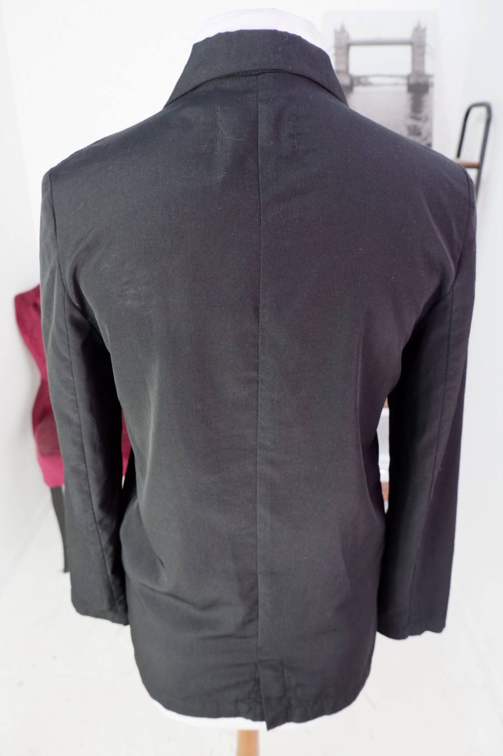 Жакет Bershka тонкий, маркировка S, визуально на 44 размер