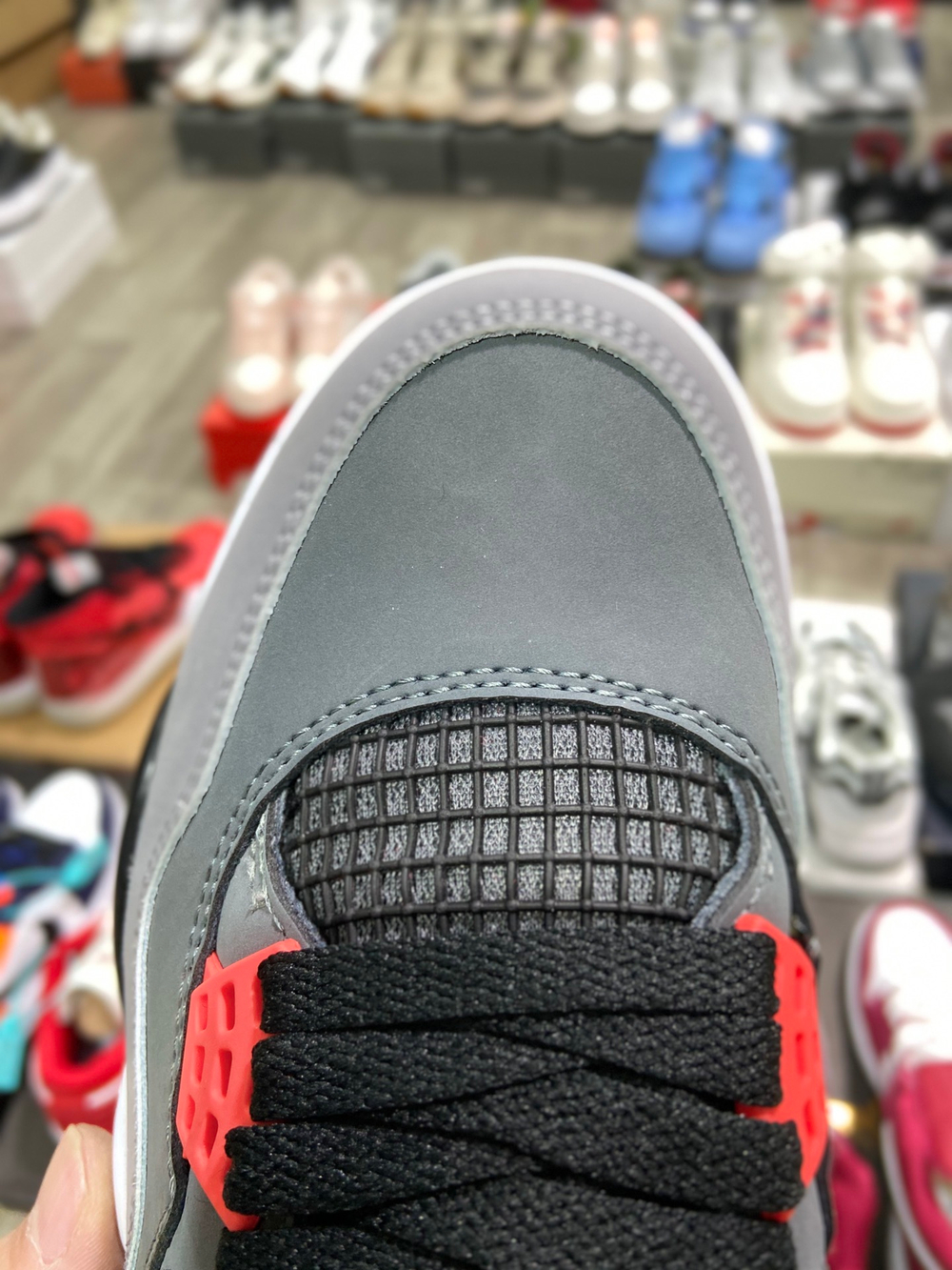 Air Jordan 4 «Infrared»