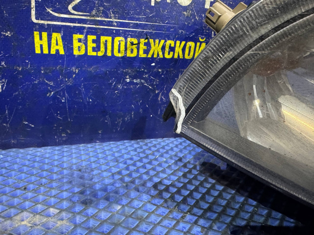 Фара передняя правая DAEWOO NEXIA 2011