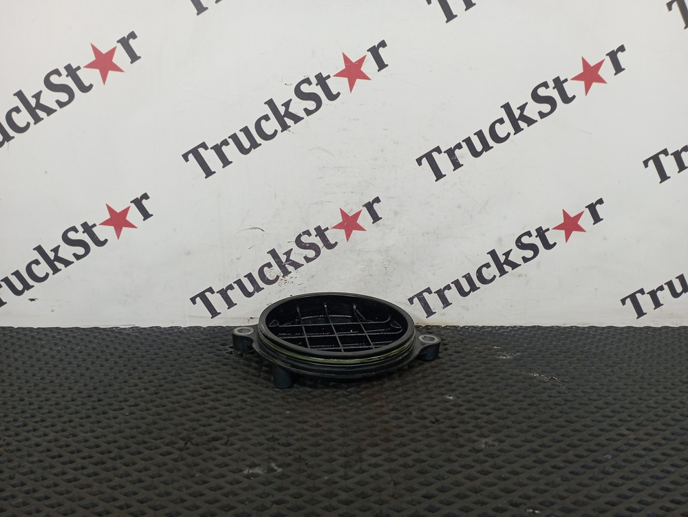 Крышка кожуха маховика