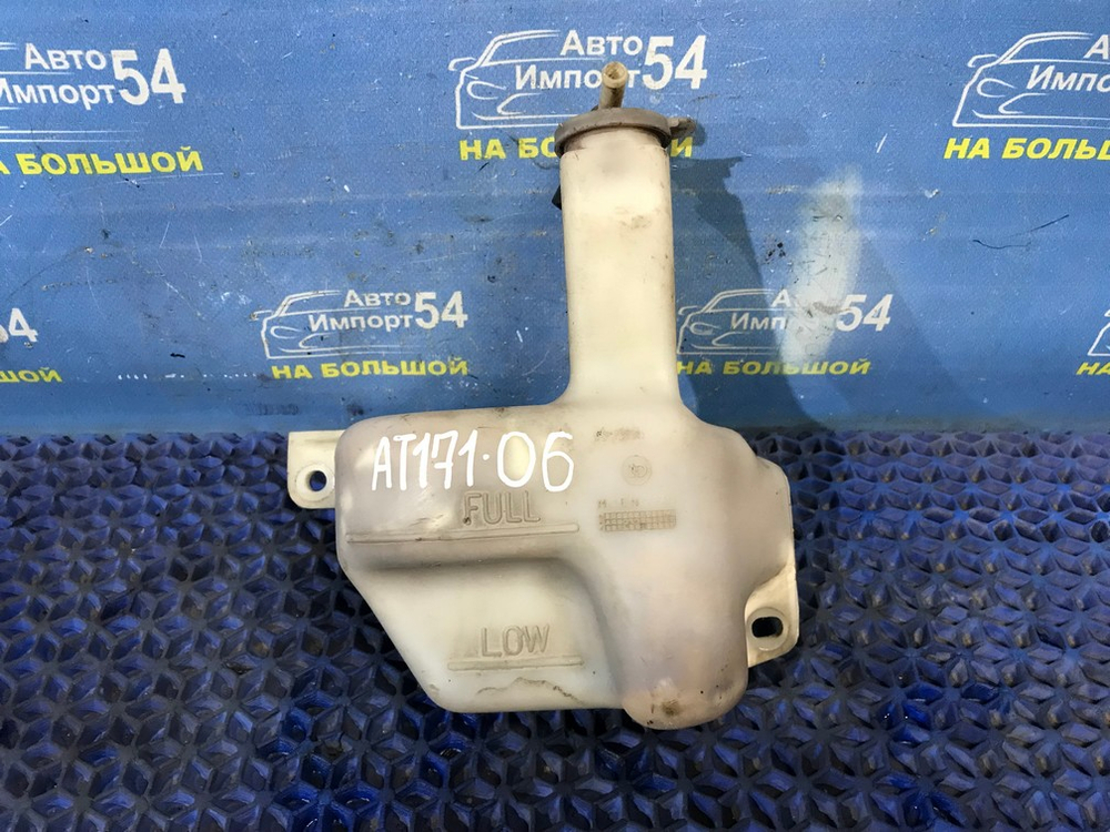 Бачок расширительный TOYOTA CARINA 1990