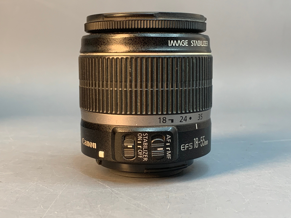Canon EOS 450D Kit 18-5mm 25000 кадров пробега