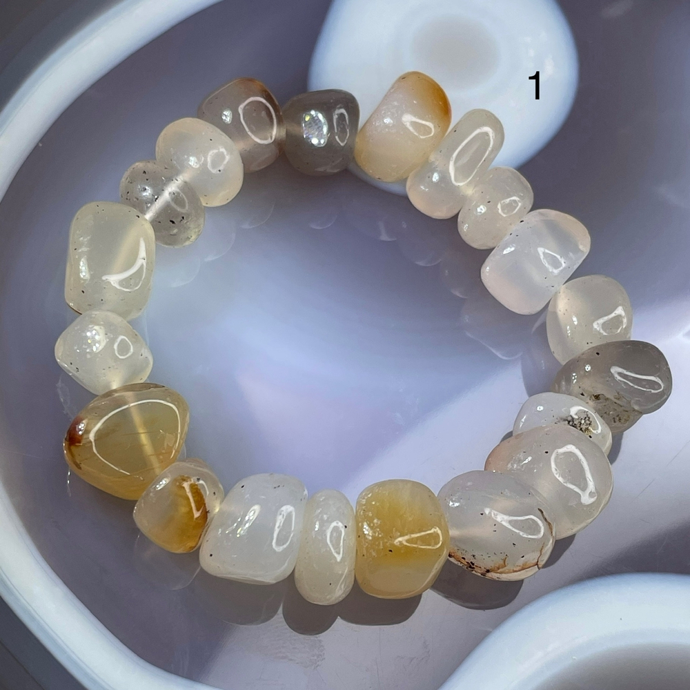 54268  Агат Халцедон Браслет Галтовка 10-14мм