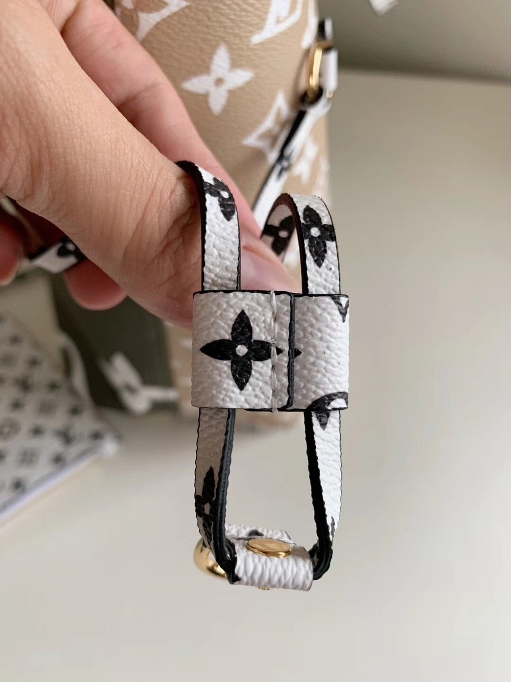 Louis Vuitton Neverfull MM