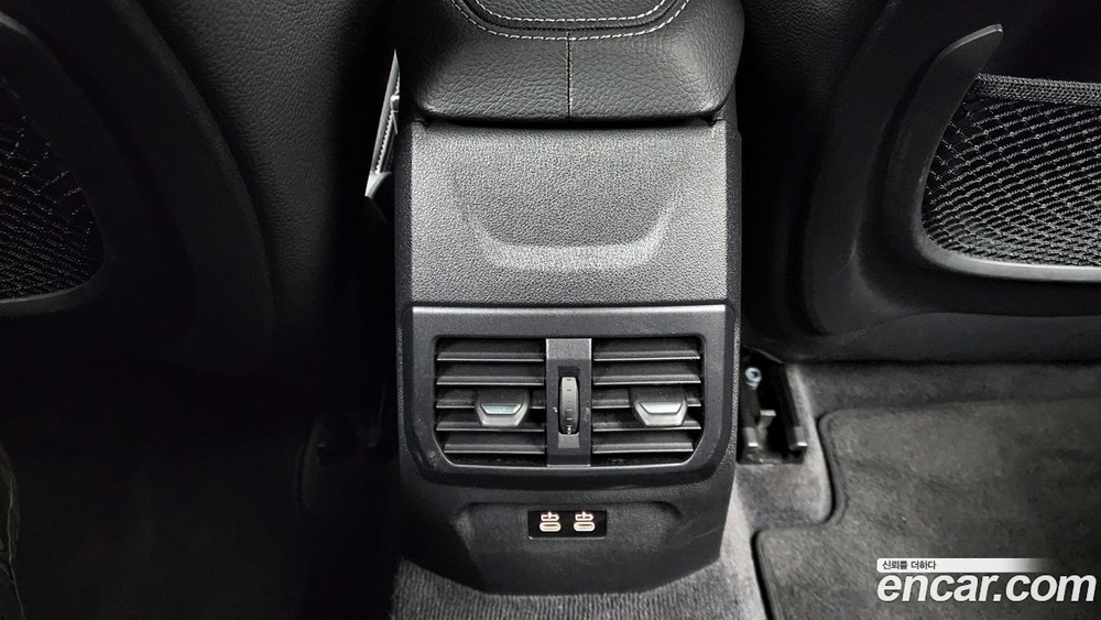 BMW 1 Series (F40) 120i M Sports (01.2022)
