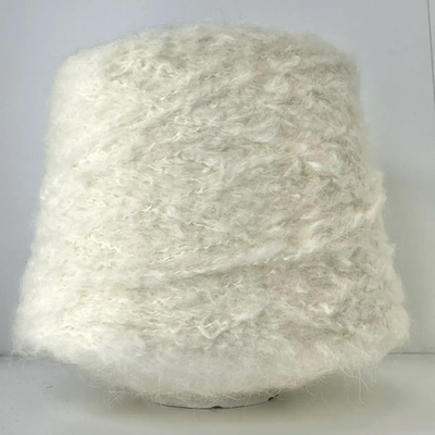 ASTRAKAN - Luxury Selection by Ri.Go; 19% мохер, 19% альпака, 28% меринос, 27% п/с, 8% п/а; 160м/100гр; col. 2127, цвет: молочный