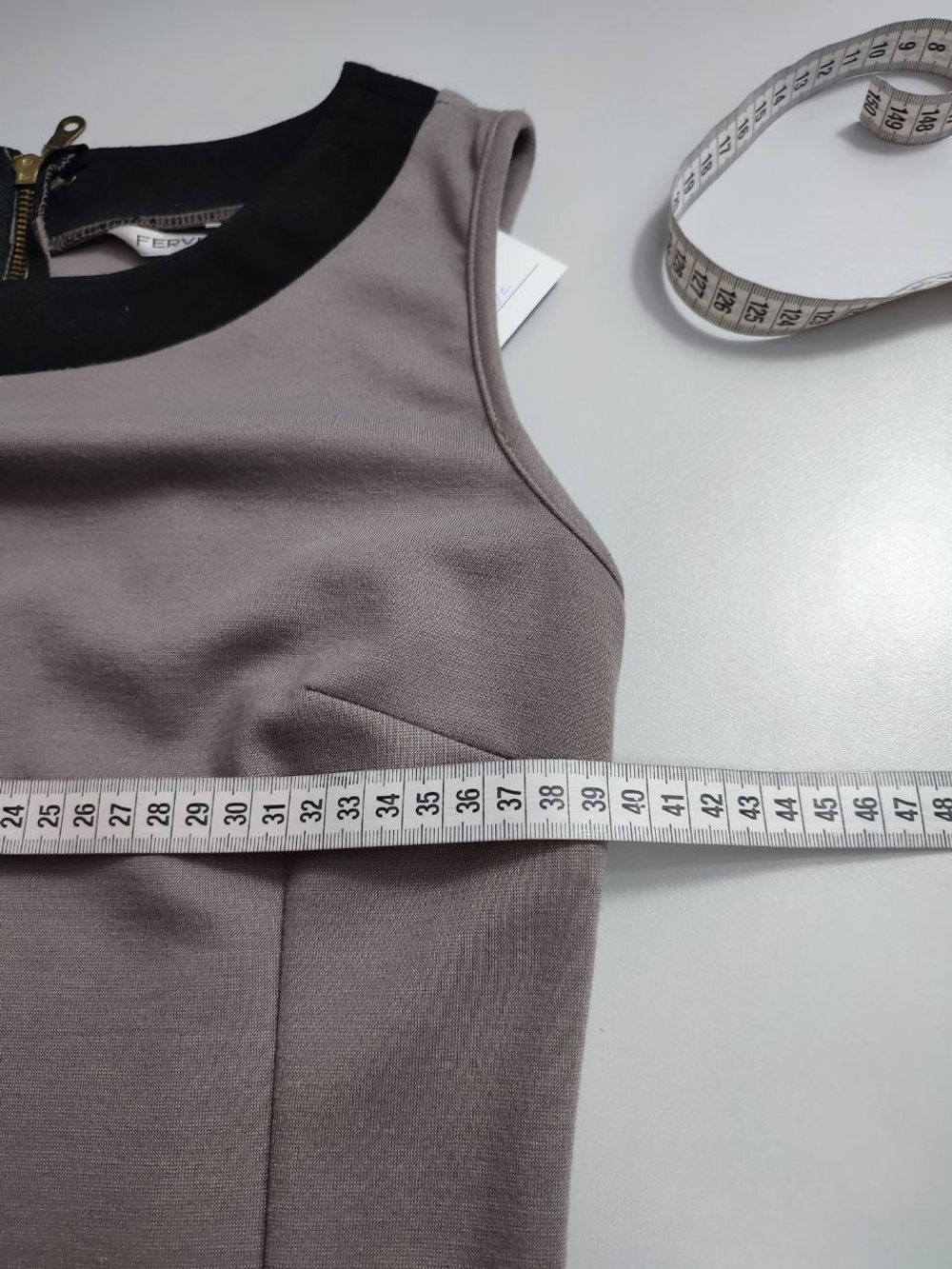 Платье Fervente на молнии 38 размер