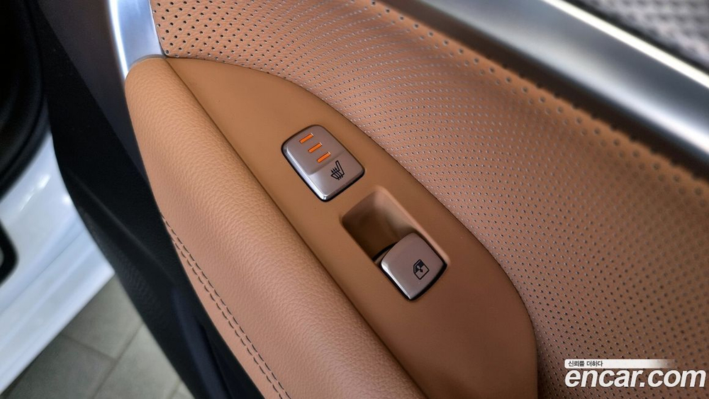 Genesis The New G70 Бензин 2.0T 2WD (04.2022)