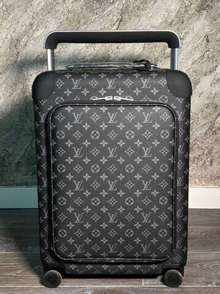 Чемодан Louis Vuitton