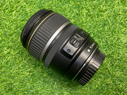 Canon EF-S 17-85mm 4-5.6 IS USM
