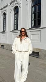 Костюм "Эссенция" молочный