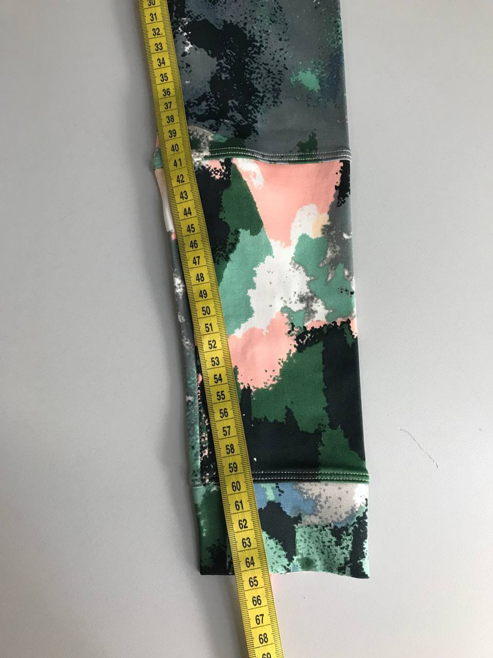 Лосины Cubus яркие, маркировка XS, визуально на 42 размер