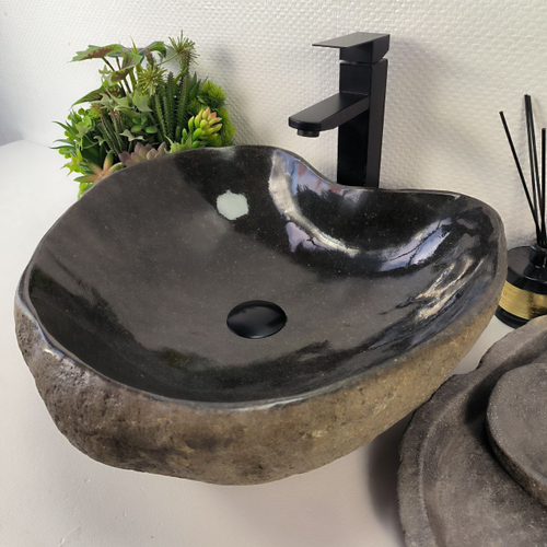 Раковина из речного камня RS-64880 50*46*15 0862