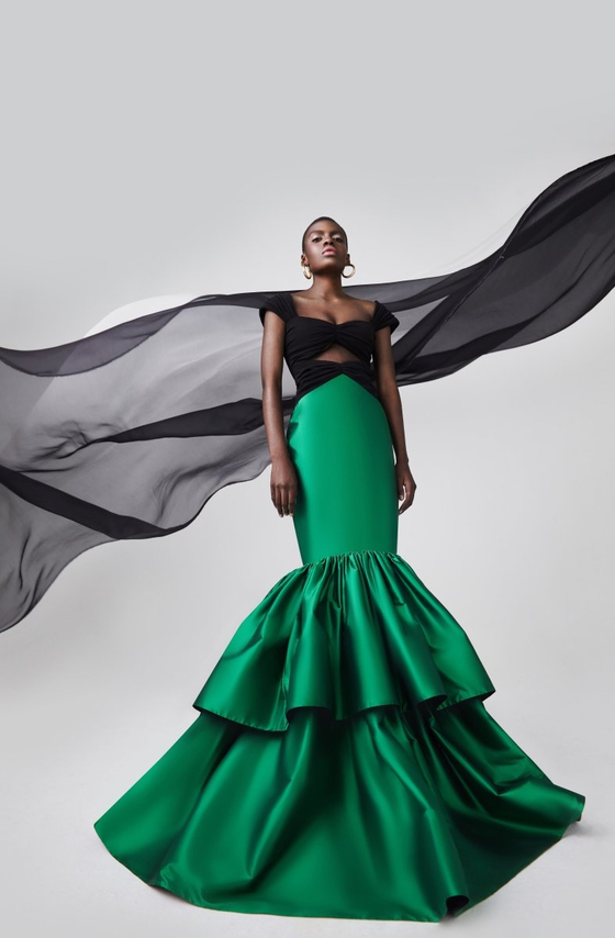 Платье макси драпированное из крепа с объемной юбкой из шелка