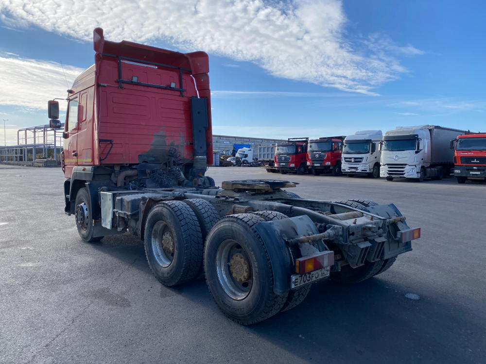 МАЗ 6430 6x4 Седельный тягач 643028-520-012 (Дизельный, 11,7 л, 428 л.с., МТ)