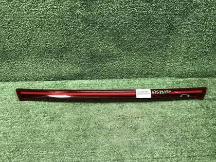 Накладка крышки багажника Kia Rio 4 x-line (17-20)