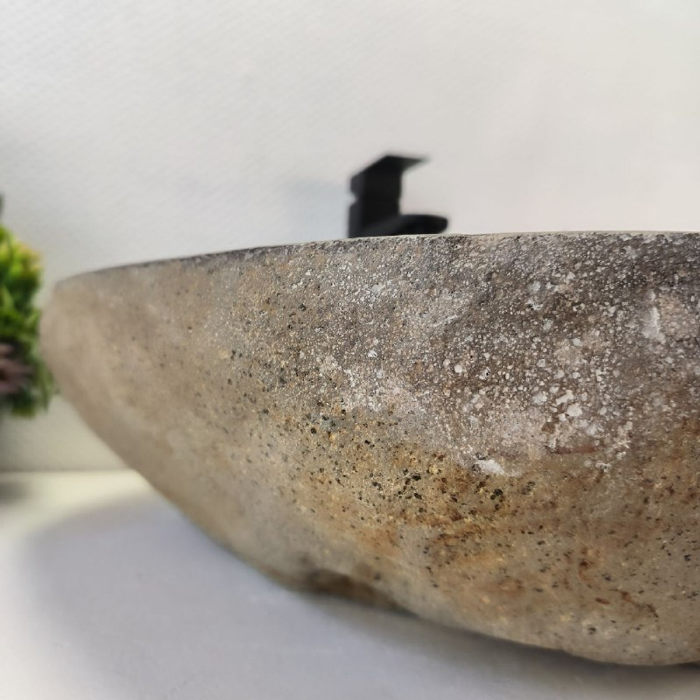 Раковина из речного камня RS-63450 (55*50*15) 0123