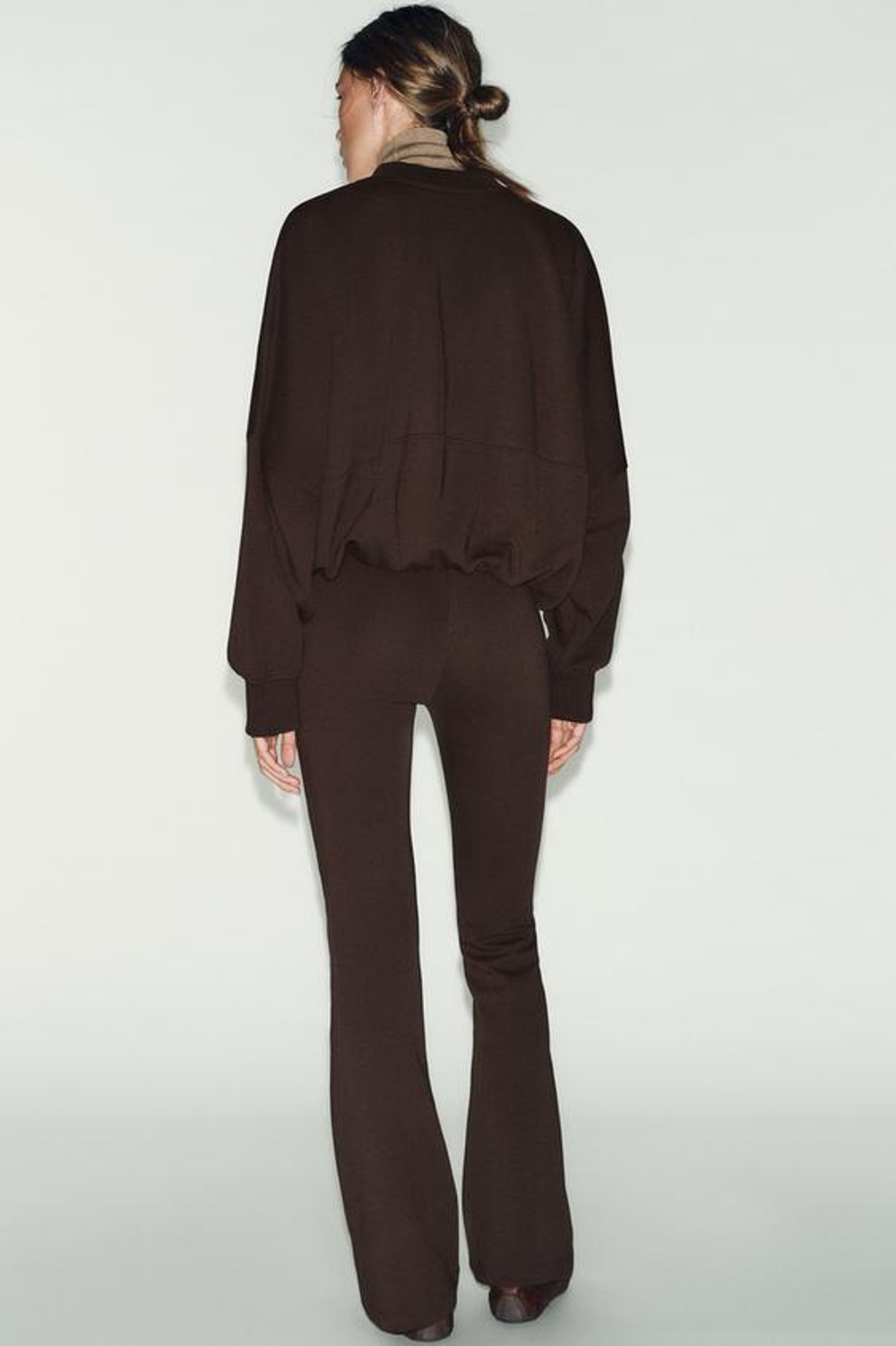 ZARA БРЮКИ-КЛЕШ ИЗ ИНТЕРЛОКА, КОРИЧНЕВЫЙ