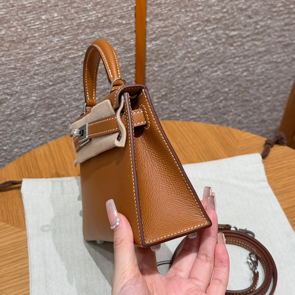 Hermes Kelly 19