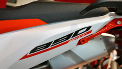 KTM 890 SMT