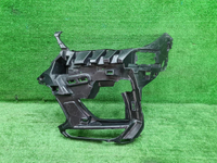 Кронштейн переднего бампера лев. BMW X6M F96 19-23