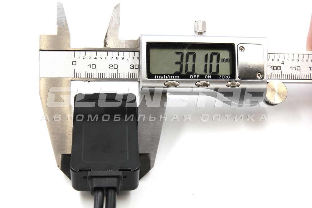 Светодиодные лампы Aozoom P17/H3 с вентилятором 24V 45W 4650Lm (комплект, 2шт)