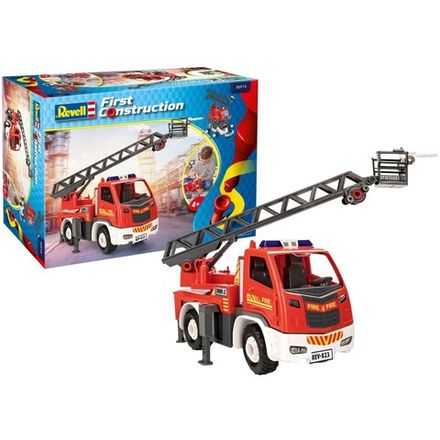 Revell - Первая строительная пожарная машина 48 элементов. Складная модель 00914