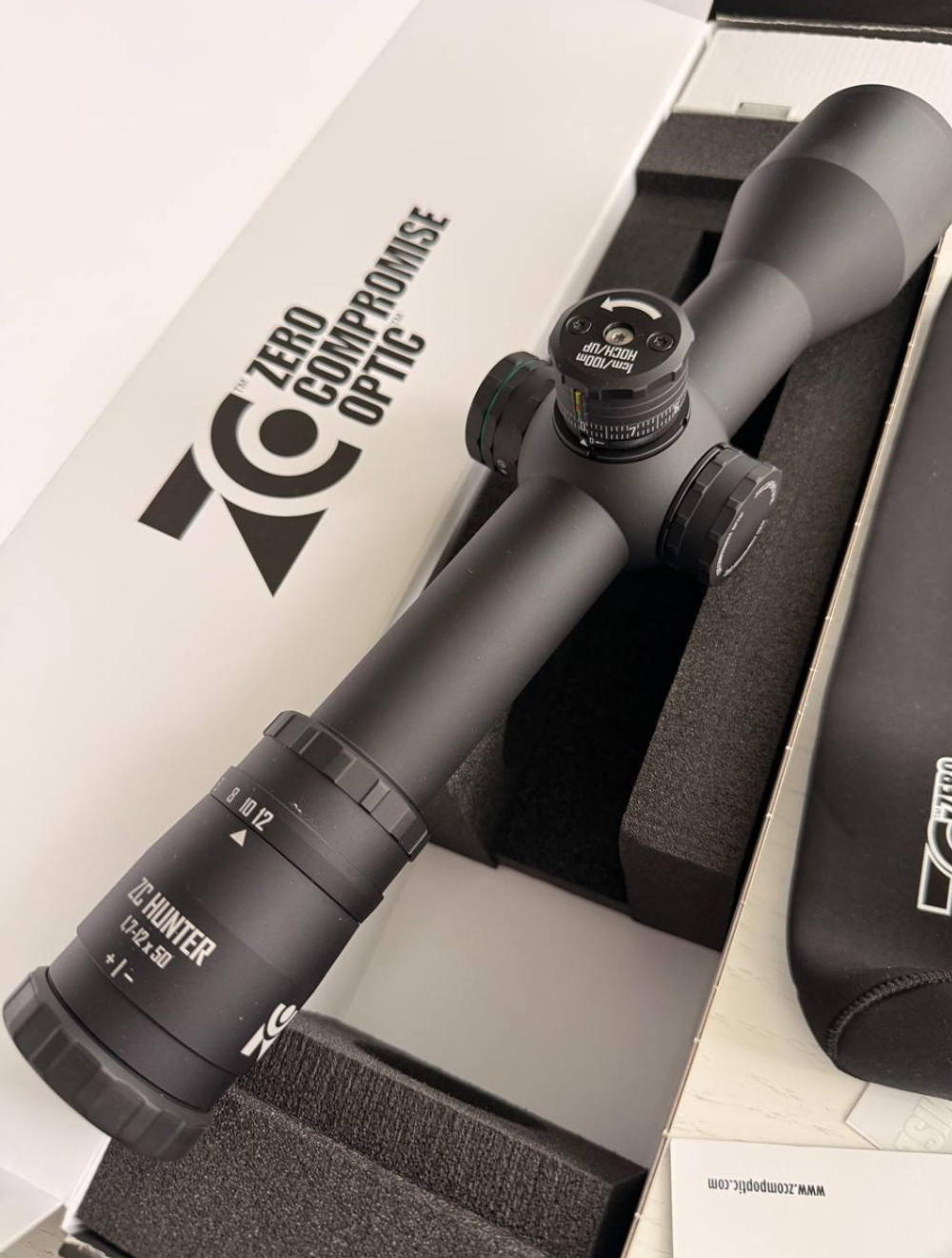 Оптический прицел ZCO ZC Hunter 1,7-12x50 SFP MHR