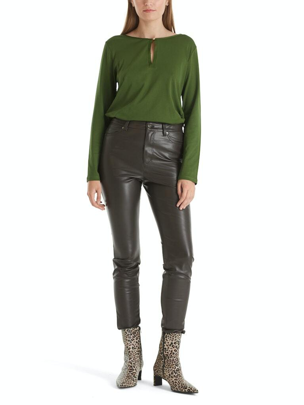 Marc-Cain-Co_HerbstWinter-2023_573_VC-48.36-J14_2