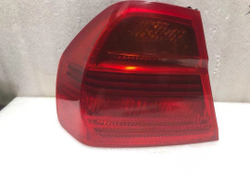 задний фонарь (основание) BMW 3 серии E90 325 330 335 M3