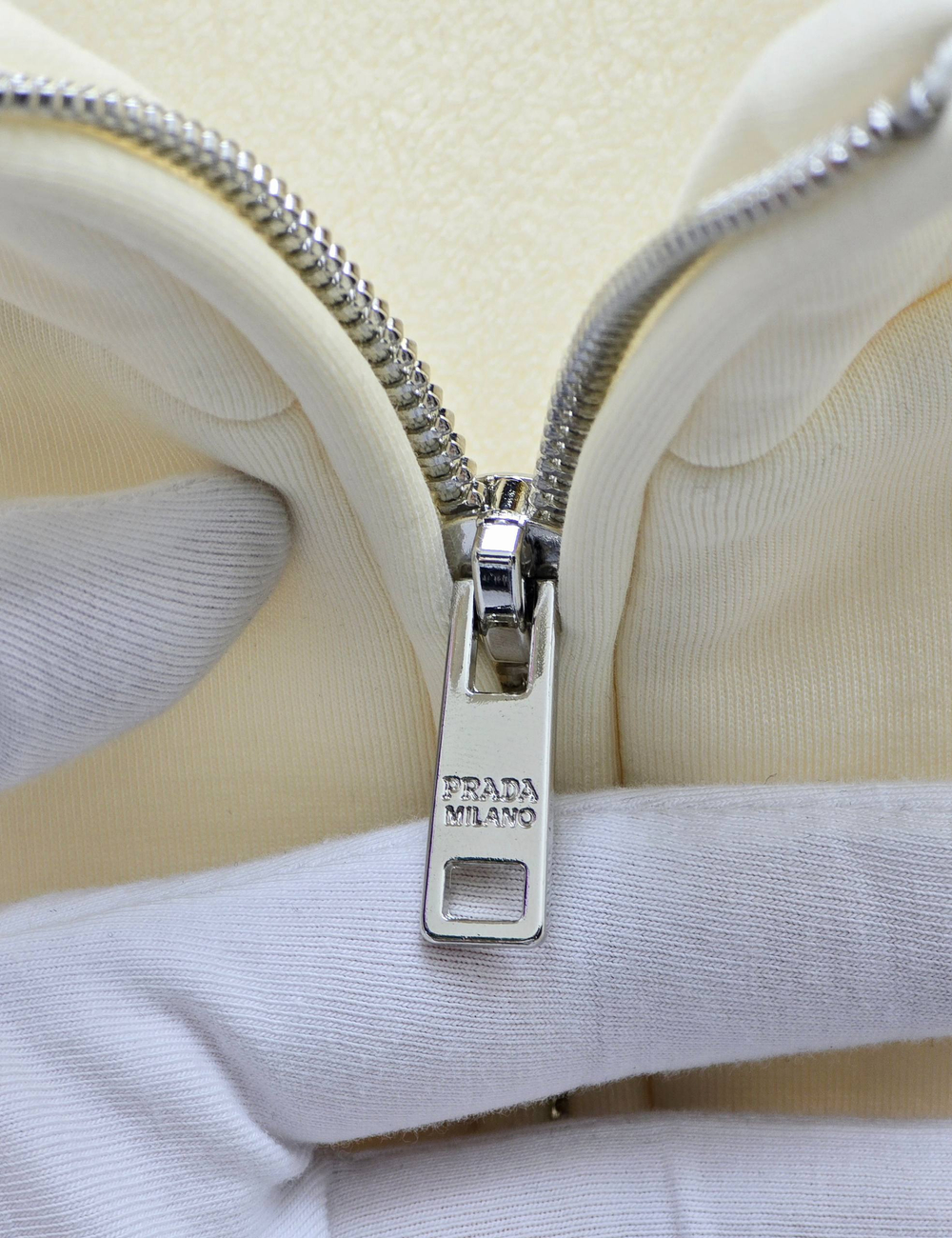 Толстовка Prada