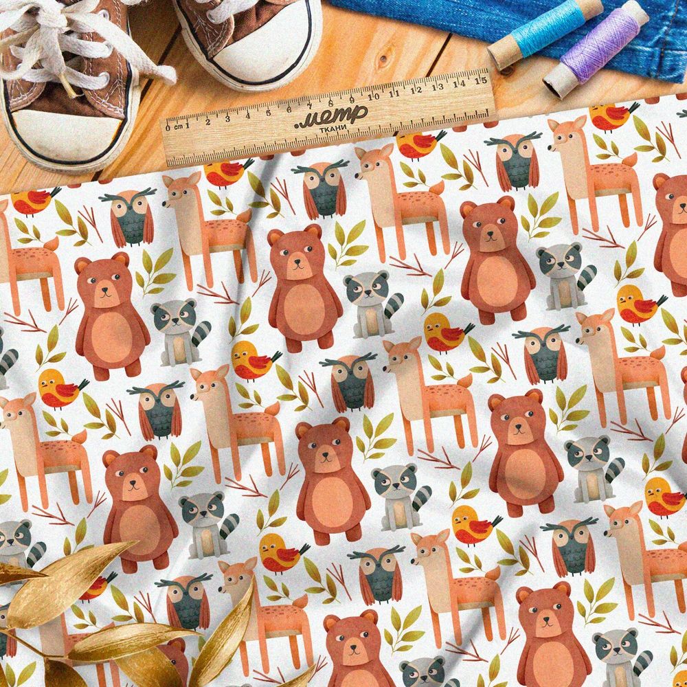 Ткань мембрана переглядывающиеся животные в лесу