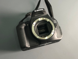 Canon 600D Kit 18-55mm IS II 1.000 кадров