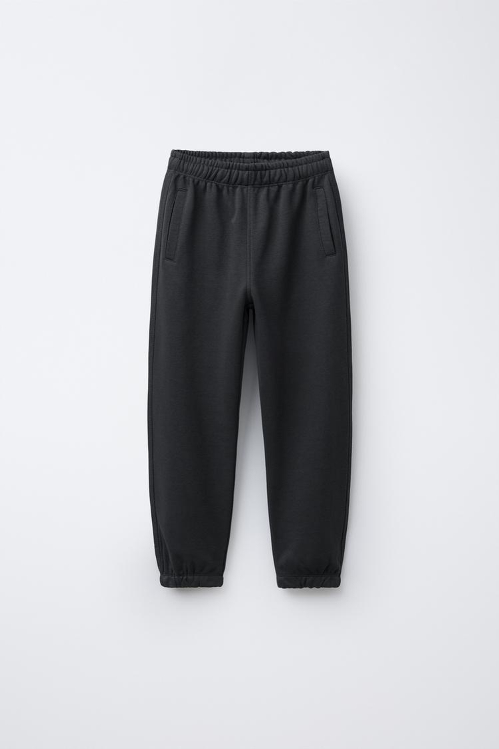 ZARA КОМПЛЕКТ ИЗ ТОЛСТОВКИ И БРЮК-ДЖОГГЕРОВ С НАШИВКОЙ, АНТРАЦИТОВО-СЕРЫЙ