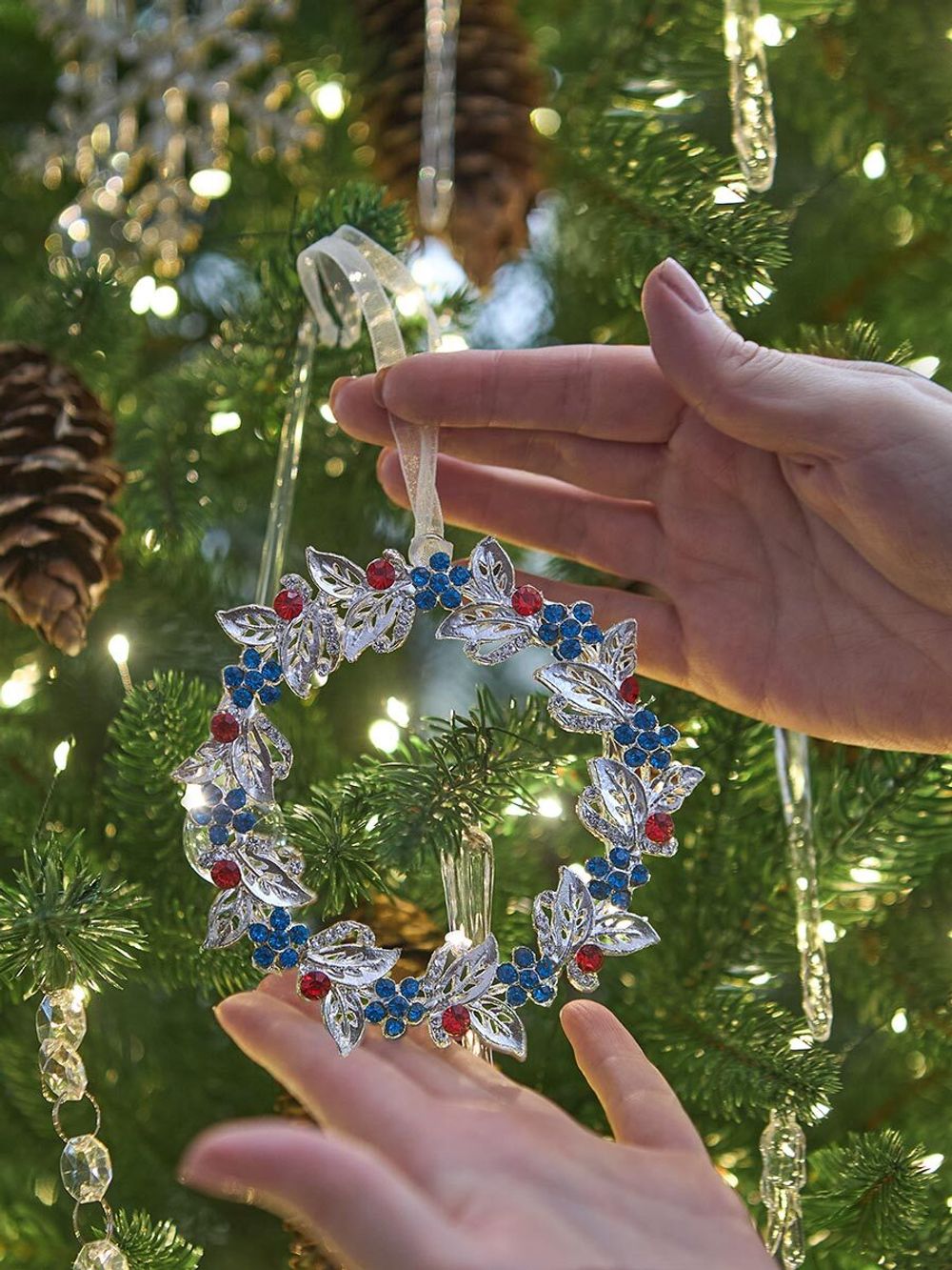 Набор елочных украшений Christmas diamonds из коллекции New Year Essential, 4 шт.