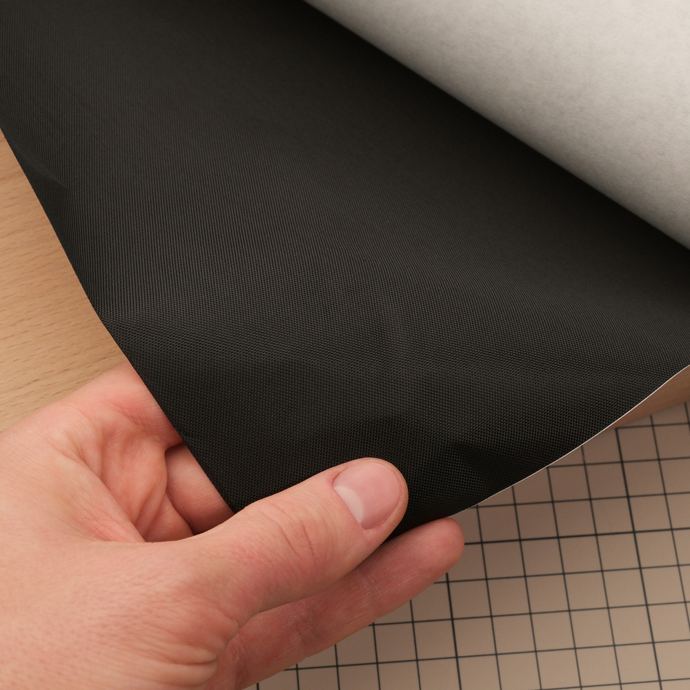 Нейлон 0,15 мм на клеевой основе черный, лист 150*50 см