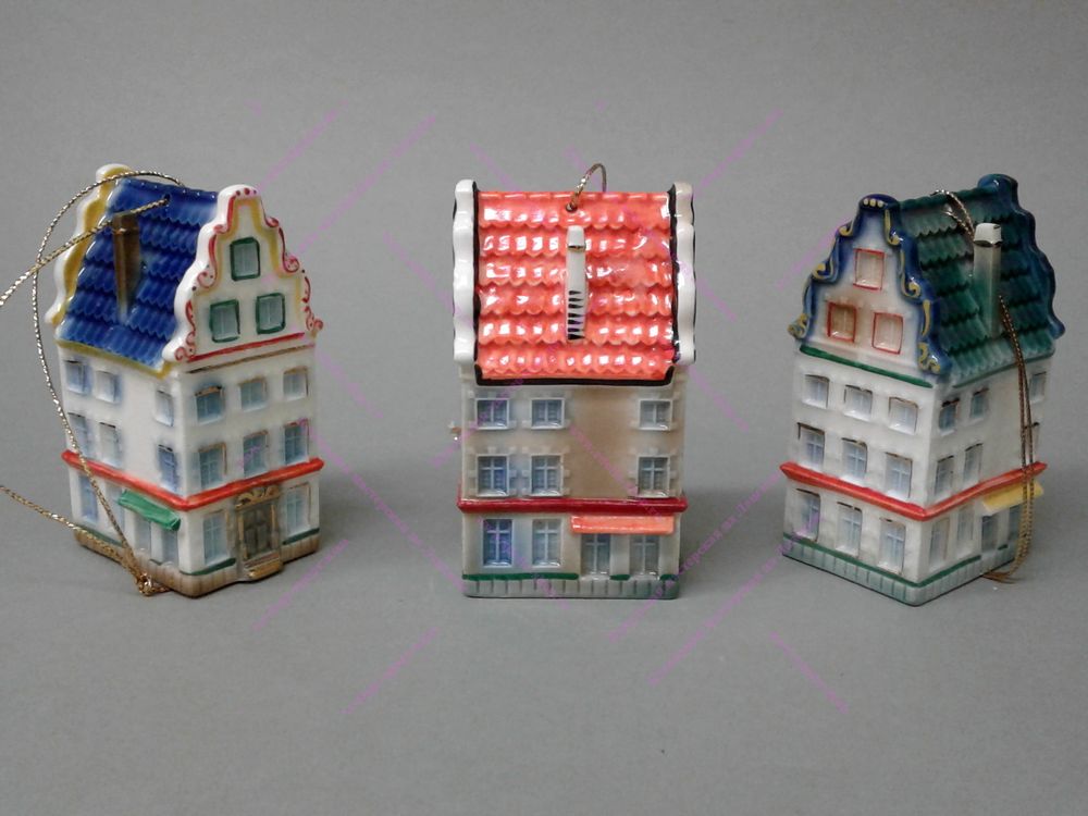 Фарфоровая елочная игрушка "Голландский домик"