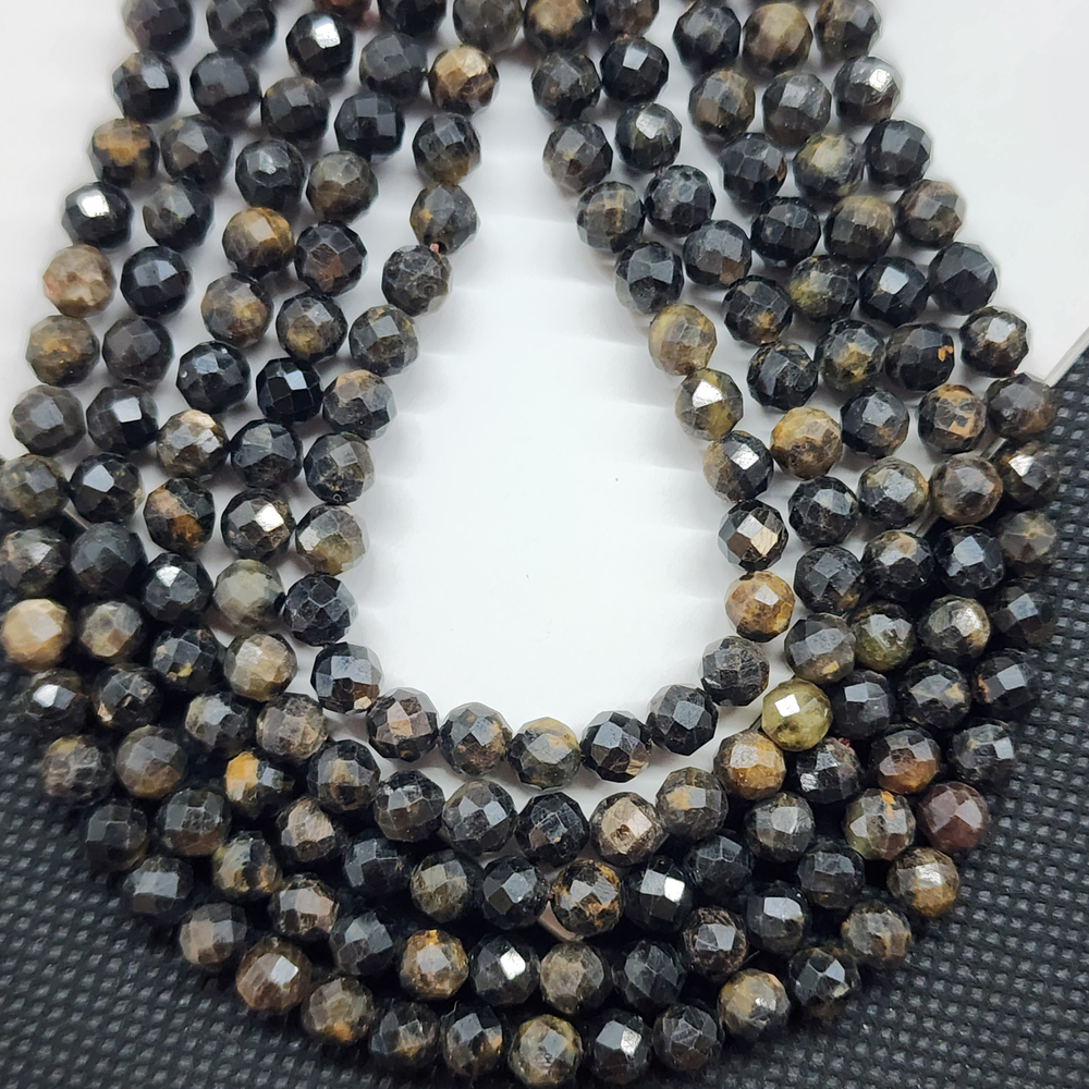 Корунд чёрный (чёрный сапфир), бусины ювелирная грань, 5.2 - 5.3мм