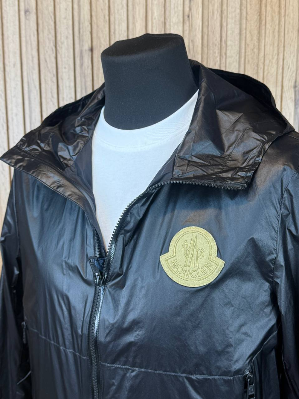 Ветровка Moncler
