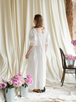 Платье из прошвы белое